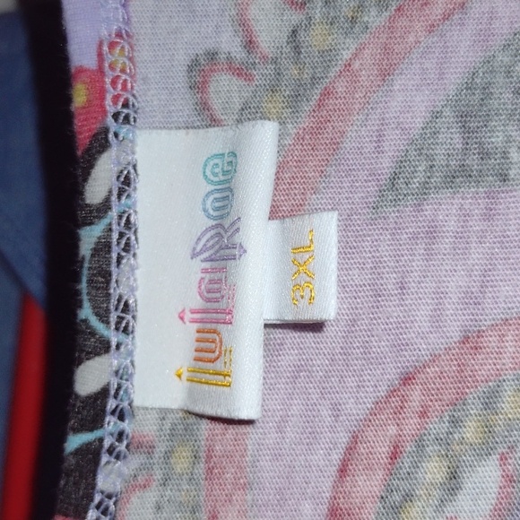 Lula Roe (2) Shirts - Picture 2 of 6